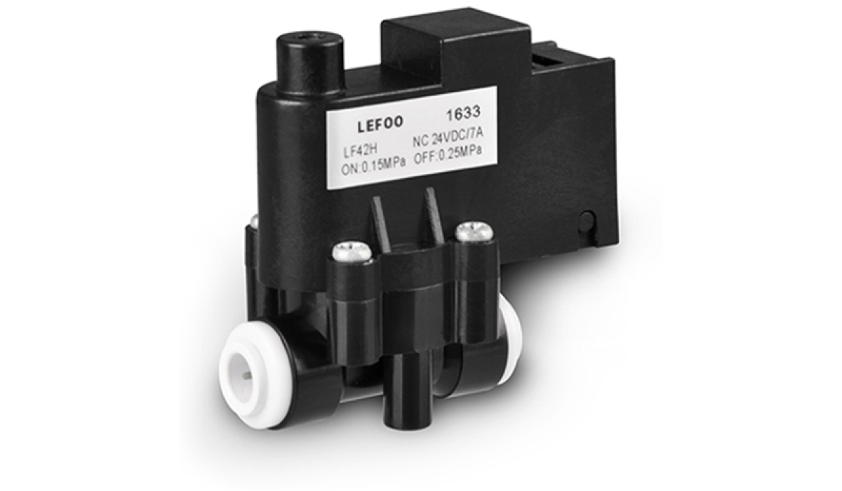 LF42 Pressure Switch