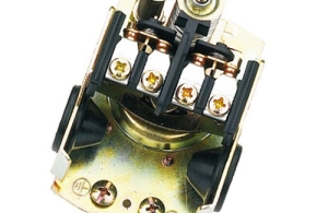 LF16 pressure switch