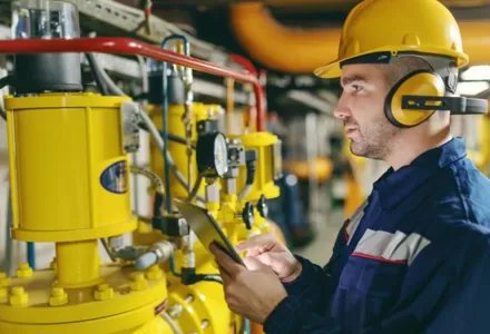 How Pressure Transmitters Improve Energy Efficiency in Industrial Systems