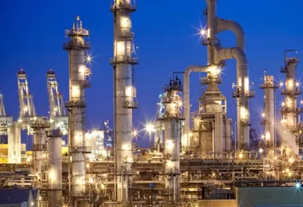 Safety and Compliance: Pressure Measurement Requirements in the Petrochemical Industry